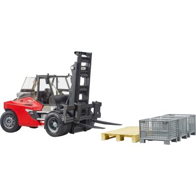 Linde HT160 met pallet en 3 pallet boxen van Bruder
