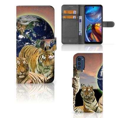 Motorola Moto E32 | Moto E32s | Telefoonhoesje | Met pasjeshouder | Roofdieren