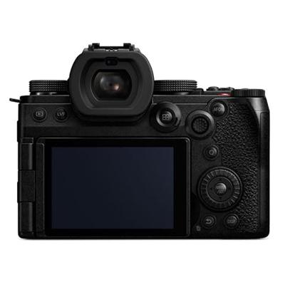 Panasonic LUMIX S5II X + 24-105mm f/4.0 Macro OIS L-Mount