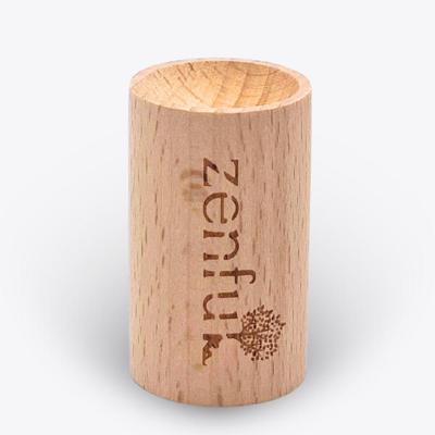 Geurblokje voor etherische olie rond hout