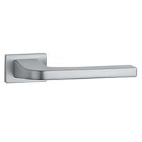 Aprile Massieve Deurkruk Ismena Mat Chroom Op Rechthoekig Rozet - thumbnail