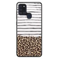 Samsung Galaxy A21s glazen hardcase - Leopard lines - thumbnail