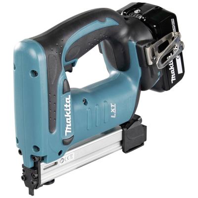 Makita DST221RTJ Accu Niettacker 18V 5.0Ah in Mbox