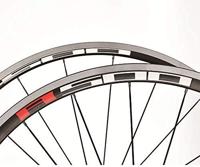 Shimano wh-r501 28" front wheel - thumbnail