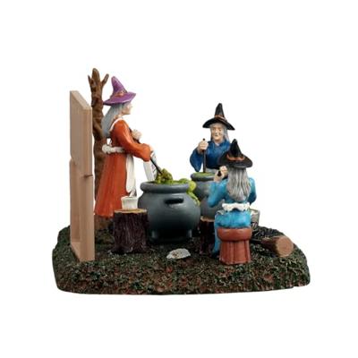 Lemax the cooking coven tafereel Spooky Town 2025