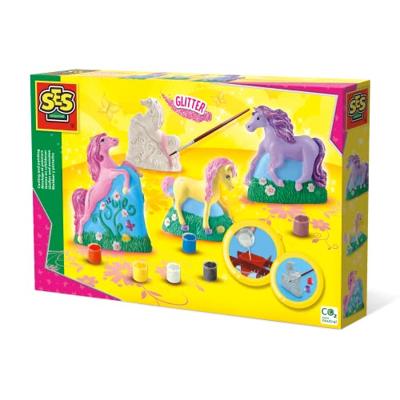 SES paarden gieten en schilderen SES paarden gieten en schilderen