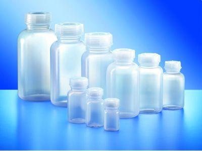 Hunersdorff Fles met wijde hals | totale hoogte 154 mm totaal d. 77 mm | polyethyleen (LDPE) natuurlijke kleuren | vulopening d. 39,2 mm | inhoud 500