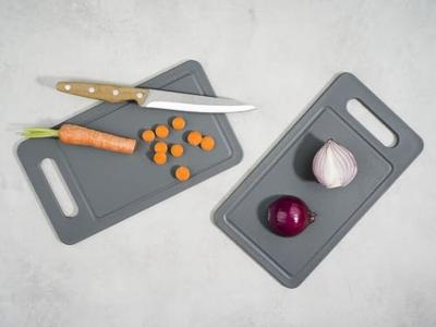 Cosy snijplank Fresco, ft 25 x 14 x 0,6 cm, grijs, set van 2 stuks Cosy snijplank Fresco, ft 25 x 14 x 0,6 cm, grijs, set van 2 stuks