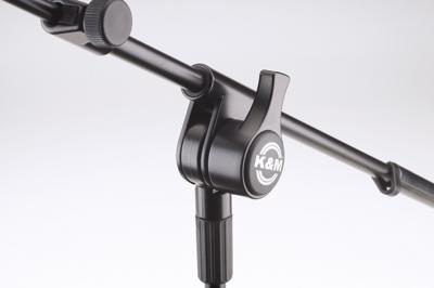 Konig & Meyer 256 microfoonstatief met speciale klem