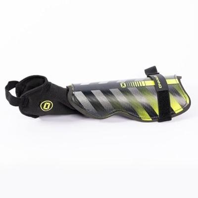 Stanno 482121 Liga IV Shin Guards - Black-Neon Yellow - L