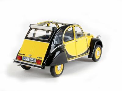 Revell 1/24 Citroen 2CV Charleston