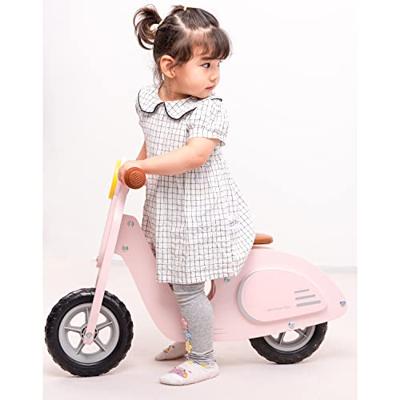 New Classic Toys houten loopscooter - roze