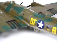 Revell 1/48 Memphis Belle - thumbnail