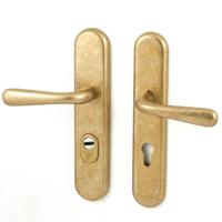 Hardbrass Kira SKG3 achterdeurset PC72 SKG3 met kerntrekbeveiliging - messing getrommeld - thumbnail