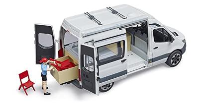 Bruder Mercedes Sprinter camper met bestuurder - thumbnail