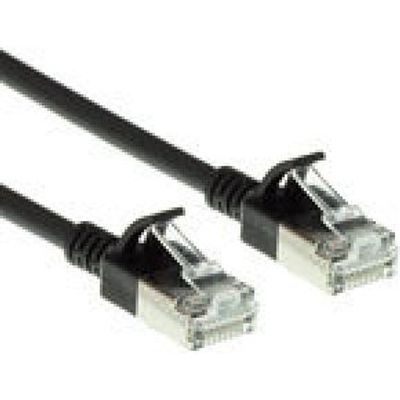 ACT Zwarte 0,25 meter LSZH U/FTP CAT6A datacenter slimline patchkabel snagless met RJ45 connectoren
