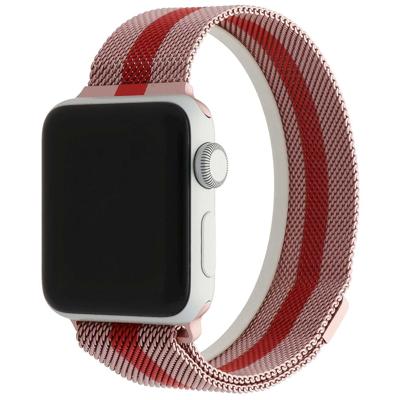 Apple Watch Milanese Band - Rose Rood Gestreept - 44, 45, 46 & 49mm Apple Watch Milanese Band - Rose Rood Gestreept - 44, 45, 46 & 49mm