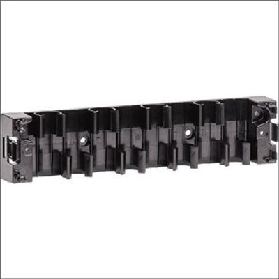 Hager buisklem 8-voudig wandmontage VKG83T (5 stuks)