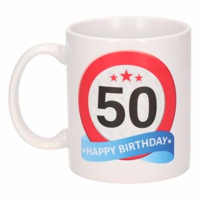 Verjaardag 50 jaar verkeersbord koffie mok - drink beker - cadeau - vijftig jaar - man en vrouw