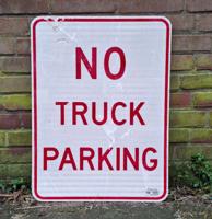 No Truck Parking Amerikaans Verkeersbord - Origineel - 61 x 46cm