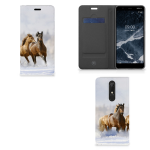 Nokia 5.1 (2018) Hoesje maken Paarden