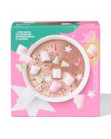 HEMA Melkchocolade choco bomb met marshmallows en kerst suikerdecoratie 45g