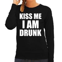 Fun sweater / trui kiss me I am drunk zwart voor dames