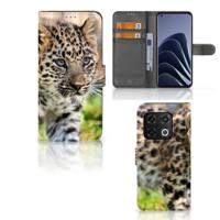 OnePlus 10 Pro | Telefoonhoesje | Met pasjeshouder | Baby Luipaard