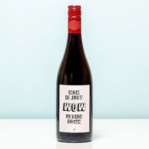 Wijnfles Mom is wow upside down - Rood (Merlot)