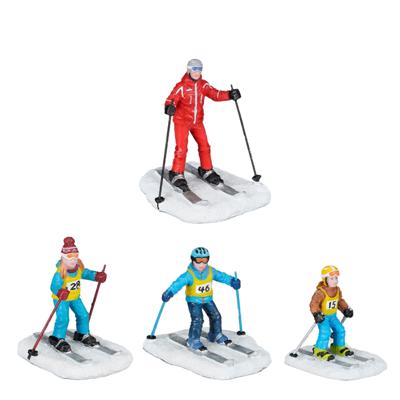 Ski teacher with childeren 4 pieces l5,5xw6,5xh7 cm - Luville