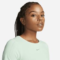 Nike Advantage Aura Slim Tee - thumbnail