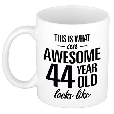 Awesome 44 year cadeau mok / beker 300 ml