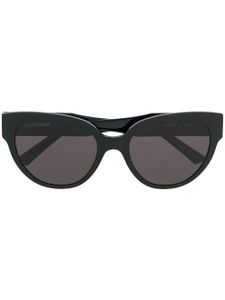 Balenciaga Eyewear lunettes de soleil à monture papillon - Noir