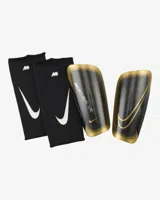 Nike Mercurial Lite Scheenbeschermers Senior Zwart - Maat S - Kleur: GoudZwart | Soccerfanshop - thumbnail