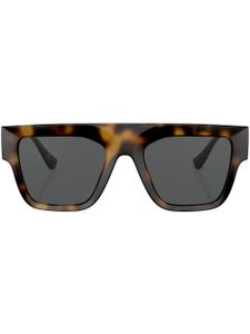 Versace Eyewear lunettes de soleil à monture effet écailles de tortue - Vert