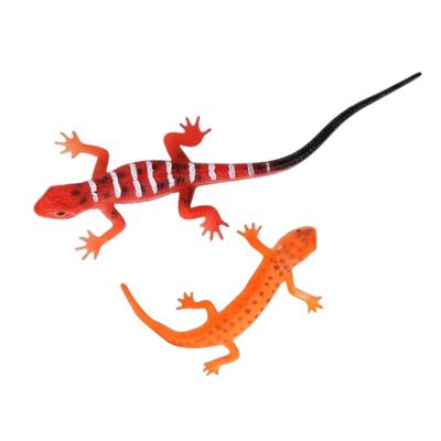 Kunststof dier Stretch hagedis - 2x - 10 cm - kleuren mix - speelgoed
