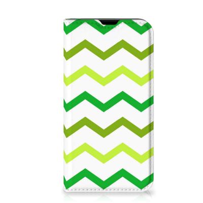 iPhone 13 Mini | Hoesje met Magneet | Zigzag Groen