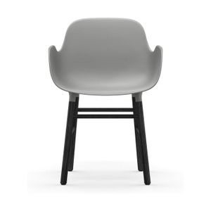 Normann Copenhagen Form Chair eetkamerstoel met armleuning zwart eiken Grey