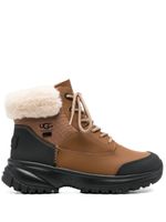 UGG bottines Yose Fluff - Marron