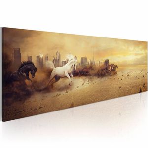 Schilderij - Paarden in de Stad, wanddecoratie, 2 maten,  beige wit ,print op canvas, 1luik