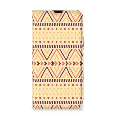 iPhone 13 | Hoesje met Magneet | Aztec Yellow
