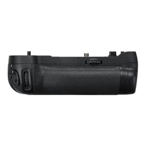 Nikon MB-D17 Battery Grip