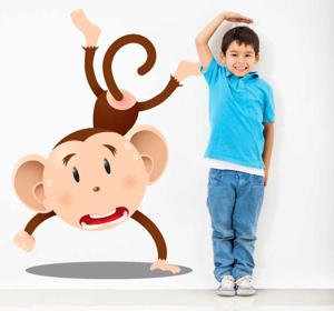 Sticker kinderkamer handstand aap