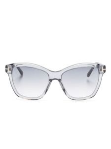 TOM FORD Eyewear lunettes de soleil Lucia à monture d'inspiration wayfarer - Gris