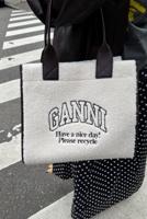 Ganni shopper B2110033 egret
