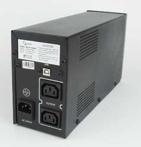 Gembird -PC-850AP UPS Line-interactive 0,85 kVA 520 W 4 AC-uitgang(en)