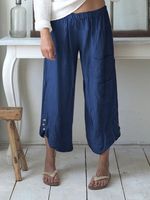 Summer Pockets Buttoned Elastic Waist Stylish Casual Capri Pants - thumbnail