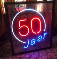 50 Jaar Neon Verlichting - Oud Model In Bak