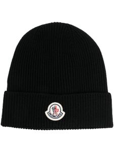 Moncler bonnet nervuré à patch logo - Noir