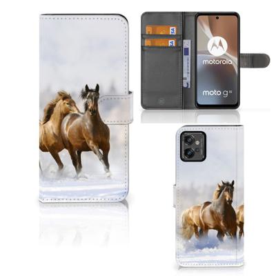 Motorola Moto G32 | Telefoonhoesje | Met pasjeshouder | Paarden